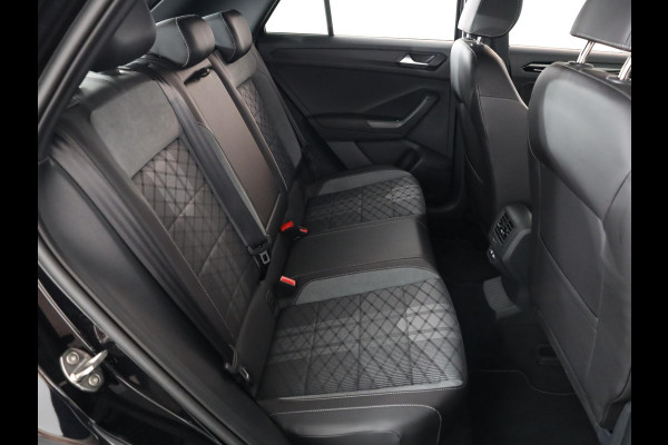 Volkswagen T-Roc 1.5 TSI R-Line Business 150 pk Automaat (DSG) | Verlengde garantie | Navigatie | Parkeersensoren (Park assist) | Achteruitrijcamera | Keyless pakket | Adaptieve cruise control |