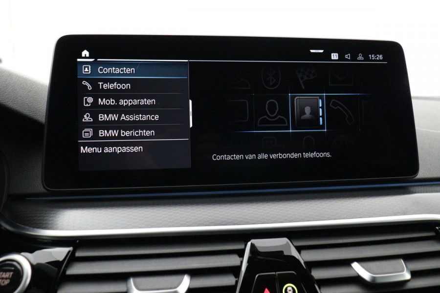 BMW 5 Serie 530e High Executive M-Sport (NL-auto, 1e Eig, Dealer OnderH, Navi, Comfort zetels, Carplay/ Android, Etc)