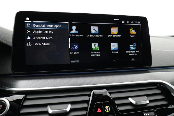 BMW 5 Serie 530e High Executive M-Sport (NL-auto, 1e Eig, Dealer OnderH, Navi, Comfort zetels, Carplay/ Android, Etc)