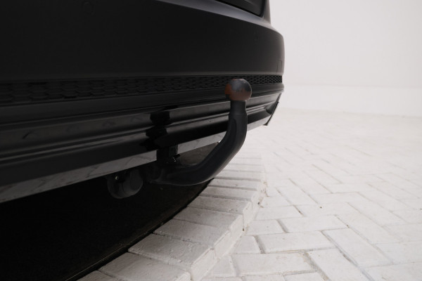 Audi A4 Limousine 2.0 TFSI MHEV Sport S line black edition Leer, Virtual dash! S-Line, Trekhaak