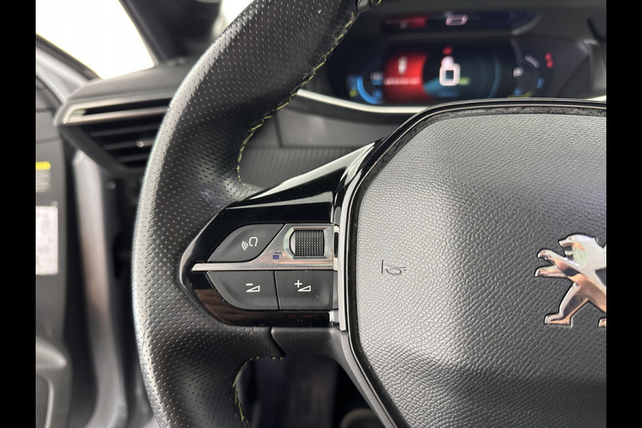 Peugeot e-208 EV GT-Line 350 50 kWh (INCL-BTW) *PANO | FULL-LED | DIGI-COCKPIT | BLINDSPOT | CAMERA | LEATHER-ALCANTARA | AMBIENT-LIGHT | NAVI-FULLMAP | LANE-ASSIST | KEYLESS | DAB | CCS-FASTLOADER | HEATED-SPORTSEATS | 17"ALU