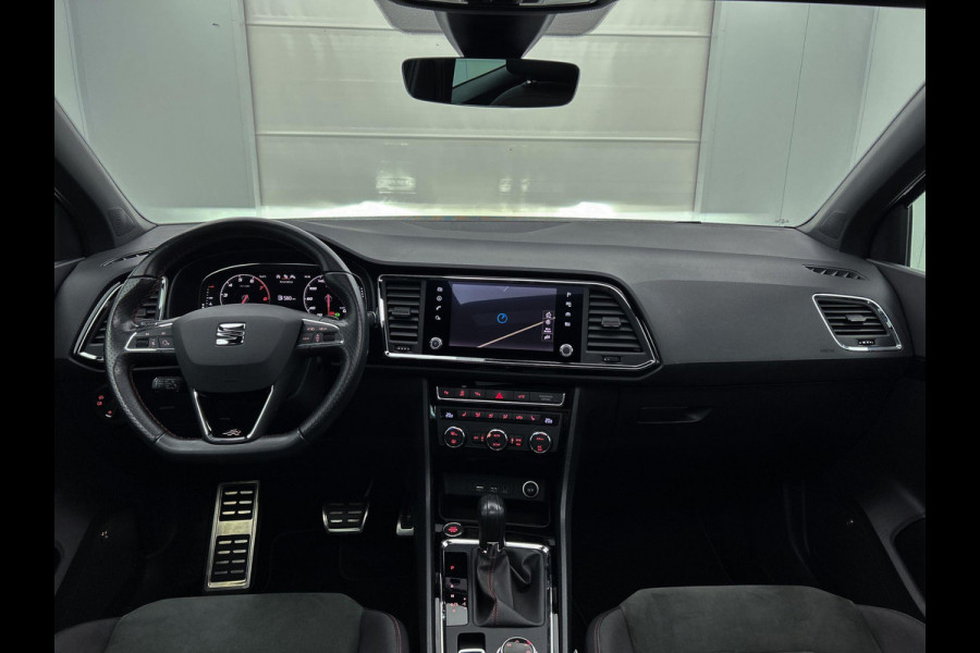 Seat Ateca 1.5 TSI FR Business Intense Automaat (PANORAMADAK, DIGITALE COCKPIT, CARPLAY, NAVIGATIE, 1e EIGENAAR, GOED ONDERHOUDEN)