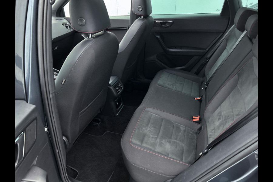 Seat Ateca 1.5 TSI FR Business Intense Automaat (PANORAMADAK, DIGITALE COCKPIT, CARPLAY, NAVIGATIE, 1e EIGENAAR, GOED ONDERHOUDEN)