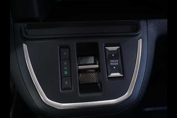 Peugeot e-Expert L3 75 kWh | camera | navi incl. Apple Carplay | betimmering | sidebars | backbar | Comfort tussenschot | e-Call pakket | rijklaarprijs