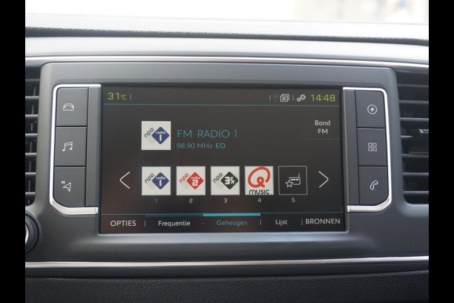 Peugeot e-Expert L3 75 kWh | camera | navi incl. Apple Carplay | betimmering | sidebars | backbar | Comfort tussenschot | e-Call pakket | rijklaarprijs