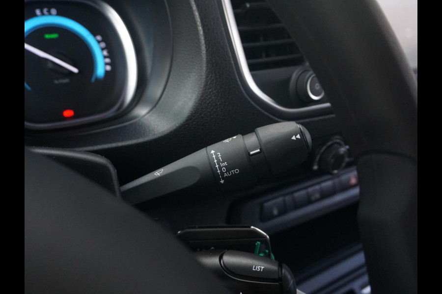 Peugeot e-Expert L3 75 kWh | camera | navi incl. Apple Carplay | betimmering | sidebars | backbar | Comfort tussenschot | e-Call pakket | rijklaarprijs