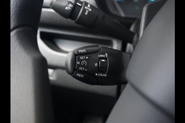 Peugeot e-Expert L3 75 kWh | camera | navi incl. Apple Carplay | betimmering | sidebars | backbar | Comfort tussenschot | e-Call pakket | rijklaarprijs