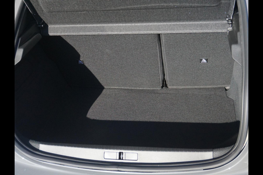 Peugeot e-208 EV Allure 51 kWh
