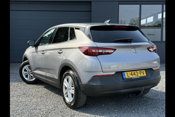 Opel Grandland X 1.2 Turbo 120 Jaar Edition 1e Eigenaar,Navi,Trekhaak,131pk,Dealer Onderhouden,Clima,Cruise,Pdc,6 Bak,Lm velgen,Apk tot 02-2027