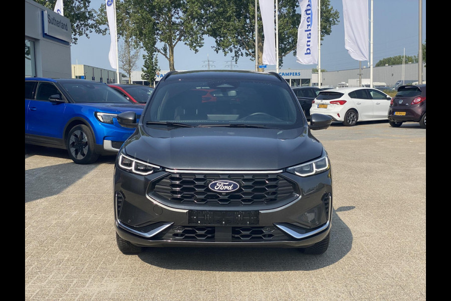 Ford Kuga 2.5 PHEV ST-Line X | Wegklapbare trekhaak | Panoramadak | Winter Pack | Head up Display | All season banden