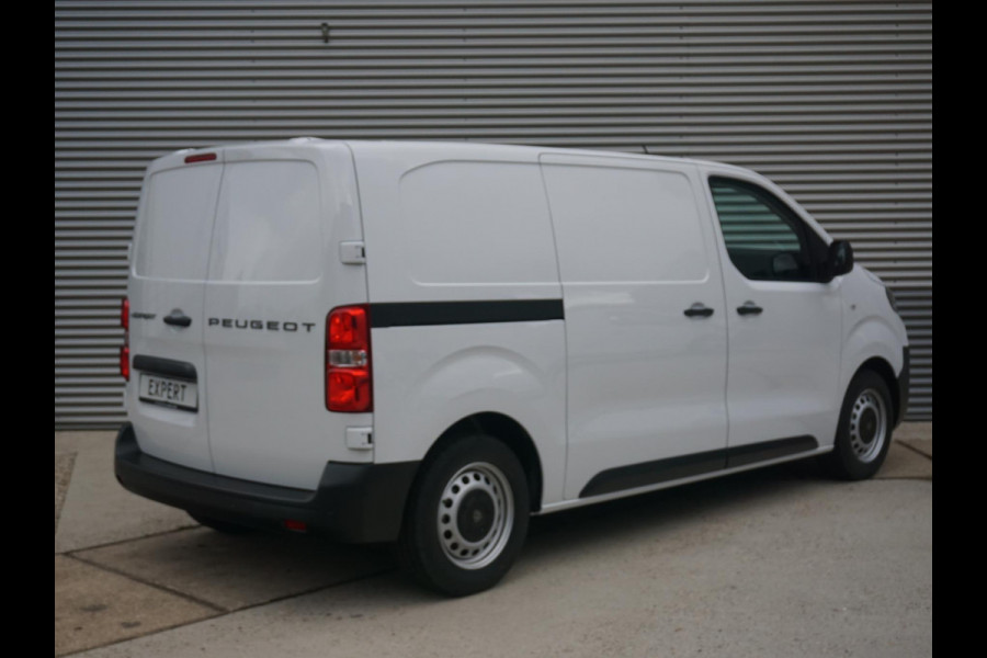 Peugeot e-Expert L2 75 kWh | 0% rente | Navi incl. Apple Carplay | camera | parkeersensoren voor & achter | dodehoekwaarschuwing | rijklaarprijs