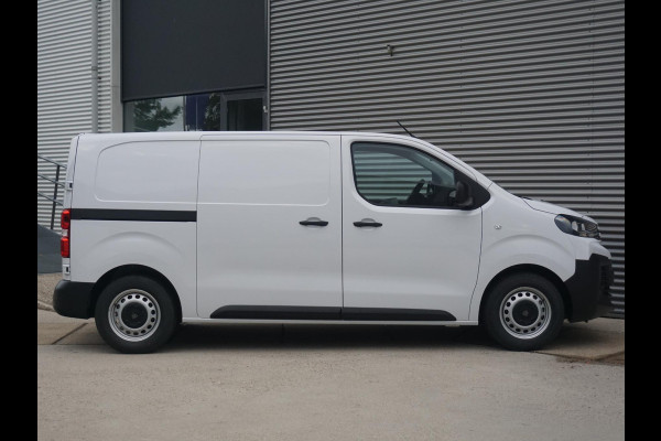 Peugeot e-Expert L2 75 kWh | 0% rente | Navi incl. Apple Carplay | camera | parkeersensoren voor & achter | dodehoekwaarschuwing | rijklaarprijs
