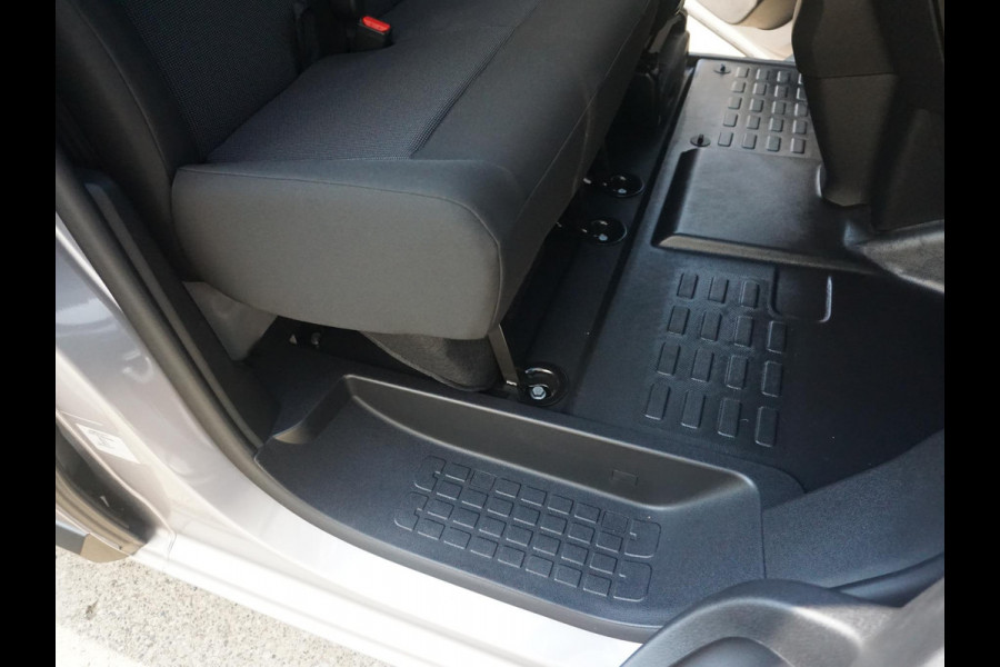 Opel Vivaro Electric L3 75 kWh | 0% rente | Apple Carplay | camera | parkeersensoren voor & achter | dodehoekwaarschuwing | Comfort tussenschot