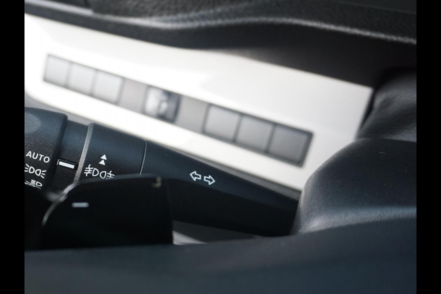 Opel Vivaro Electric L3 75 kWh | 0% rente | Apple Carplay | camera | parkeersensoren voor & achter | dodehoekwaarschuwing | Comfort tussenschot