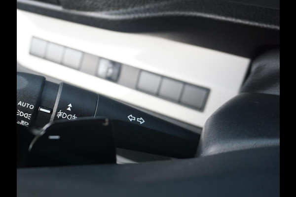 Opel Vivaro Electric L3 75 kWh | 0% rente | Apple Carplay | camera | parkeersensoren voor & achter | dodehoekwaarschuwing | Comfort tussenschot
