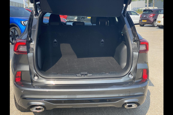 Ford Kuga 2.5 PHEV ST-Line X | Wegklapbare trekhaak | Panoramadak | Winter Pack | Head up Display | All season banden