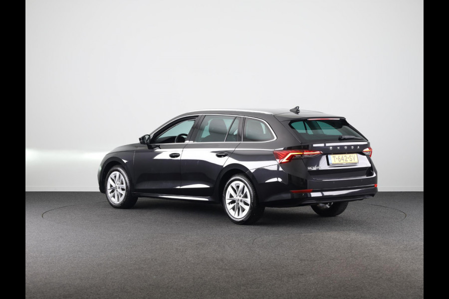Škoda Octavia Combi 1.0 e-TSI Business Edition Plus 110 pk Automaat (DSG) | Verlengde garantie | Navigatie | Parkeersensoren | Adaptieve cruise control | Autom. airco (3 zones) |