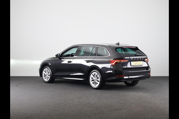 Škoda Octavia Combi 1.0 e-TSI Business Edition Plus 110 pk Automaat (DSG) | Verlengde garantie | Navigatie | Parkeersensoren | Adaptieve cruise control | Autom. airco (3 zones) |