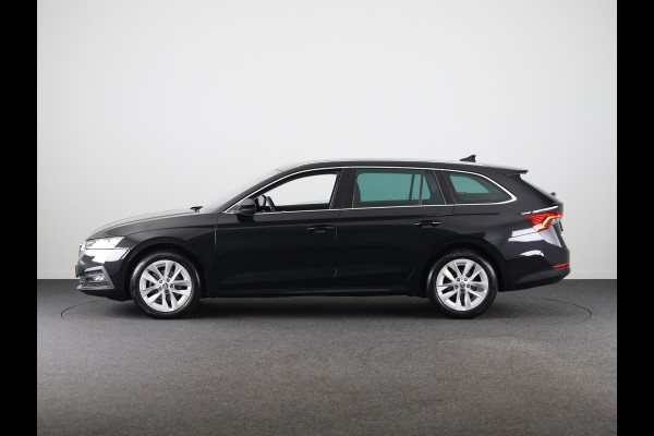 Škoda Octavia Combi 1.0 e-TSI Business Edition Plus 110 pk Automaat (DSG) | Verlengde garantie | Navigatie | Parkeersensoren | Adaptieve cruise control | Autom. airco (3 zones) |