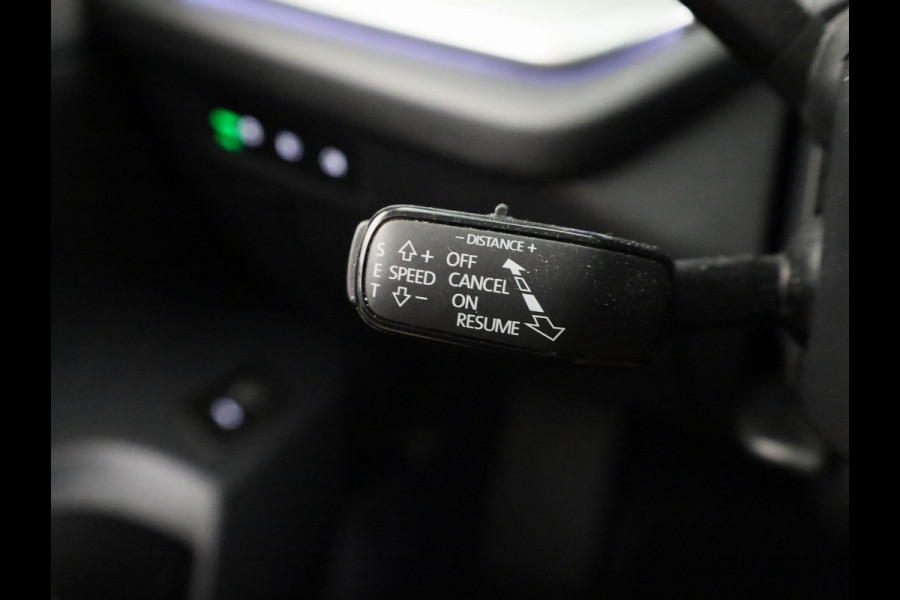 Škoda Octavia Combi 1.0 e-TSI Business Edition Plus 110 pk Automaat (DSG) | Verlengde garantie | Navigatie | Parkeersensoren | Adaptieve cruise control | Autom. airco (3 zones) |
