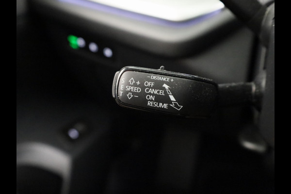 Škoda Octavia Combi 1.0 e-TSI Business Edition Plus 110 pk Automaat (DSG) | Verlengde garantie | Navigatie | Parkeersensoren | Adaptieve cruise control | Autom. airco (3 zones) |