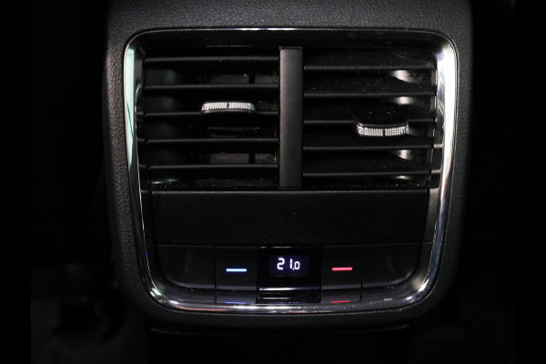 Škoda Octavia Combi 1.0 e-TSI Business Edition Plus 110 pk Automaat (DSG) | Verlengde garantie | Navigatie | Parkeersensoren | Adaptieve cruise control | Autom. airco (3 zones) |