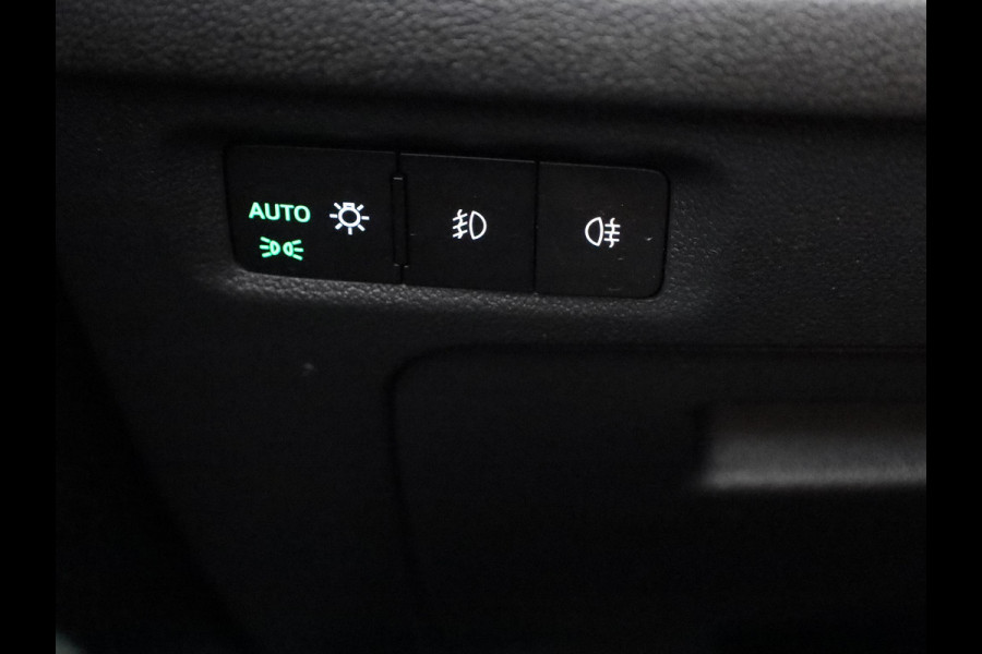 Škoda Octavia Combi 1.0 e-TSI Business Edition Plus 110 pk Automaat (DSG) | Verlengde garantie | Navigatie | Parkeersensoren | Adaptieve cruise control | Autom. airco (3 zones) |