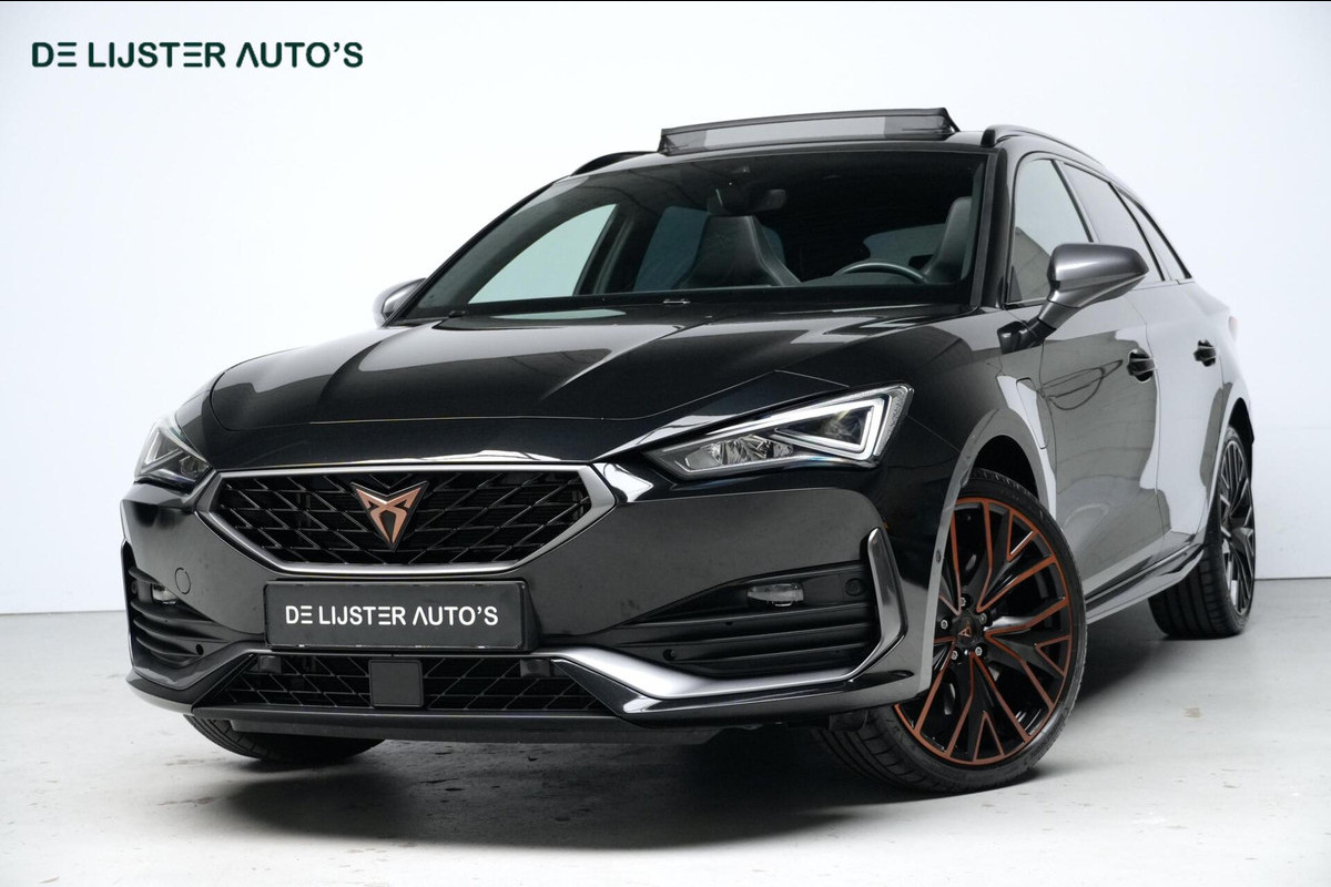 CUPRA Leon Sportstourer 1.4 e-Hybrid VZ Performance 245 PK | Pano-dak | CarPlay | Acc | Stoel + Stuurverwarming | Camera | Led | Pdc |