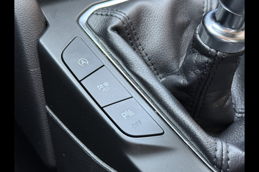 Ford FOCUS Wagon 1.0 EcoBoost Hybrid Connected 125PK | Navi | Ford LED | Carplay | Cruise