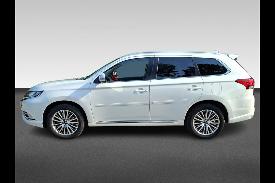 Mitsubishi Outlander 2.4 PHEV Intense+ schuifdak | trekhaak | elektrische achterklep