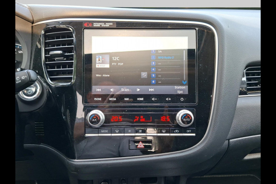Mitsubishi Outlander 2.4 PHEV Intense+ schuifdak | trekhaak | elektrische achterklep