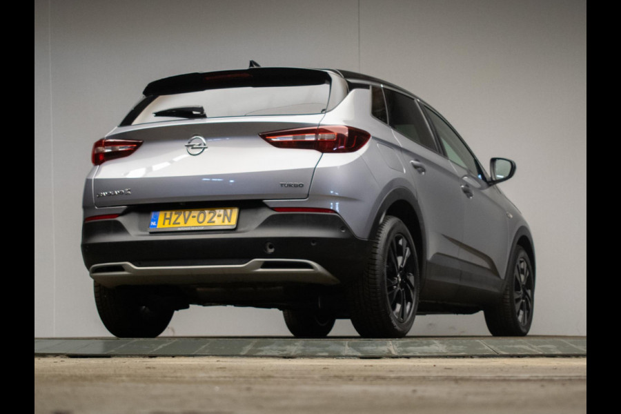 Opel Grandland X 1.2 Turbo Innovation Sport (APPLE CARPLAY,NAVI,LED,CRUISE,CLIMATE,LANE ASSIST,GETINT,TREKHAAK,PDC,CAMERA)
