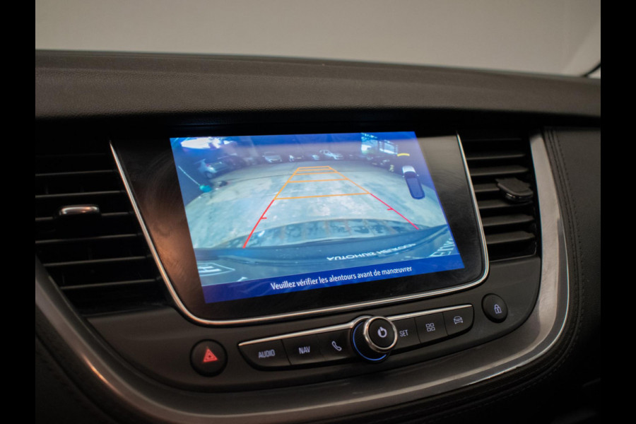 Opel Grandland X 1.2 Turbo Innovation Sport (APPLE CARPLAY,NAVI,LED,CRUISE,CLIMATE,LANE ASSIST,GETINT,TREKHAAK,PDC,CAMERA)