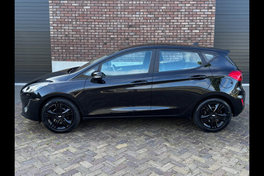 Ford Fiesta 1.0 EcoBoost / 95 PK / Navigatie + Apple-Carplay / Cruise Control / PDC Voor + Achter / 1e Eigenaar / NED-Fiesta