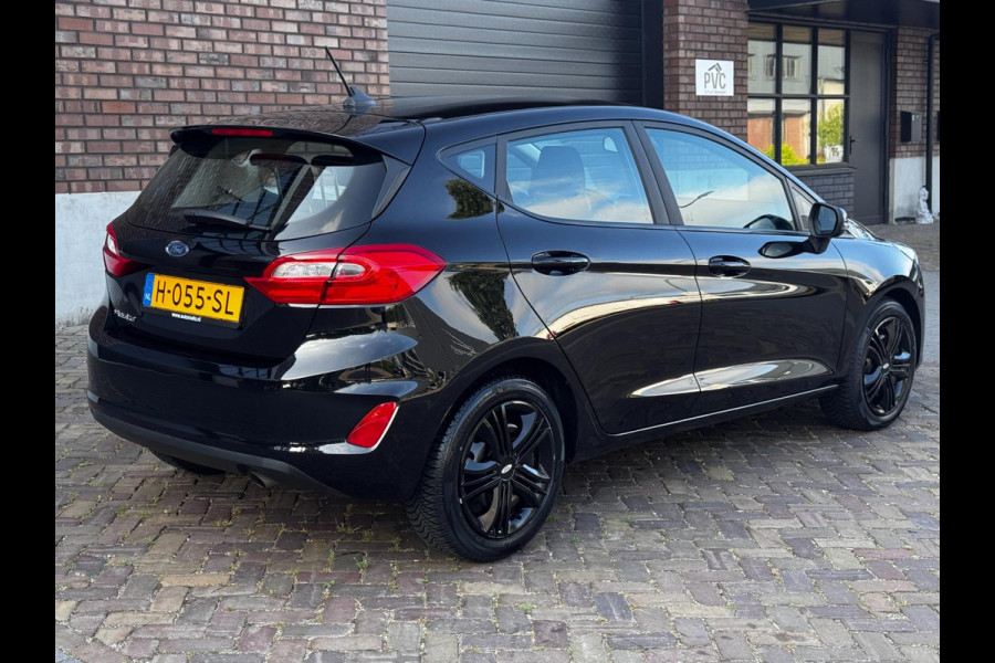 Ford Fiesta 1.0 EcoBoost / 95 PK / Navigatie + Apple-Carplay / Cruise Control / PDC Voor + Achter / 1e Eigenaar / NED-Fiesta