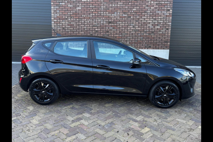 Ford Fiesta 1.0 EcoBoost / 95 PK / Navigatie + Apple-Carplay / Cruise Control / PDC Voor + Achter / 1e Eigenaar / NED-Fiesta