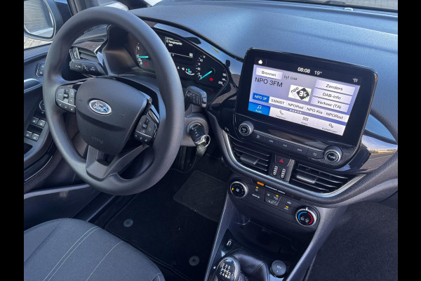 Ford Fiesta 1.0 EcoBoost / 95 PK / Navigatie + Apple-Carplay / Cruise Control / PDC Voor + Achter / 1e Eigenaar / NED-Fiesta