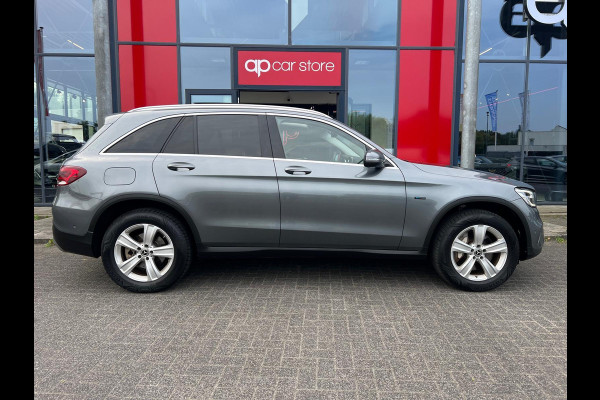 Mercedes-Benz GLC 300e 4MATIC