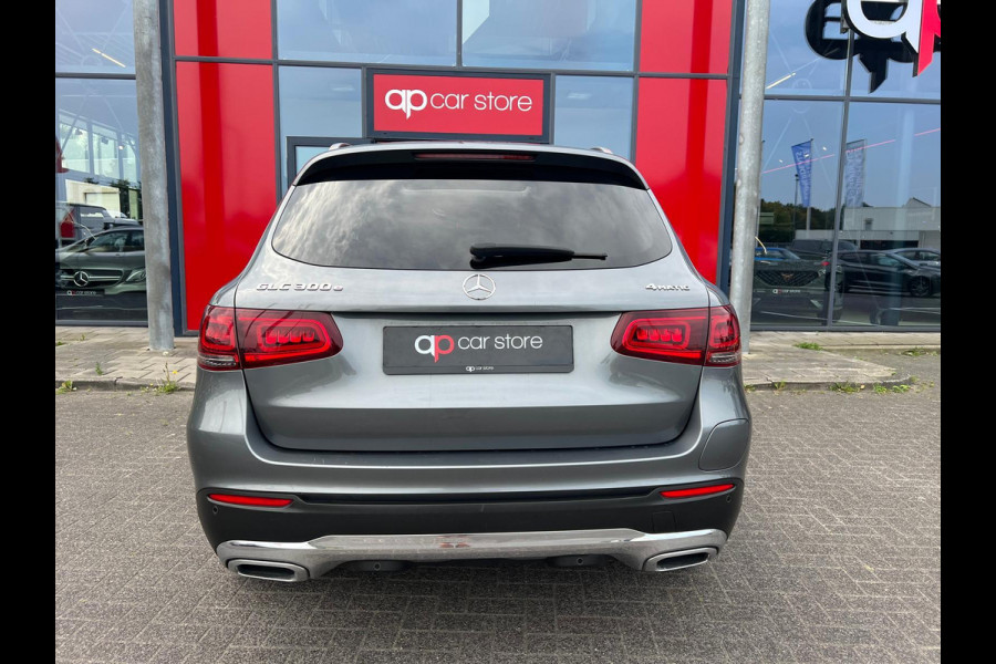 Mercedes-Benz GLC 300e 4MATIC