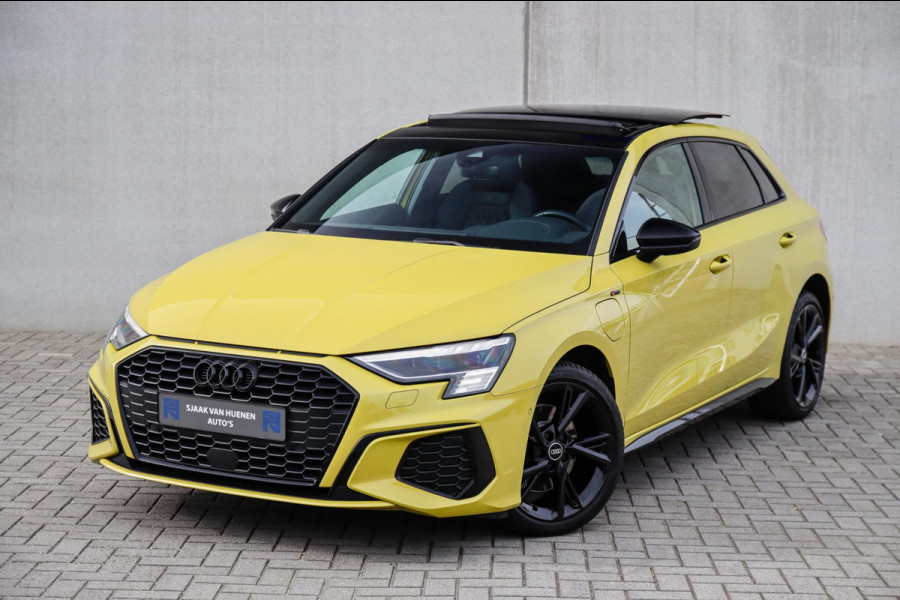Audi A3 Sportback 40 TFSI e PHEV S Edition S-line 204pk S-Tronic! Panoramadak|Virtual Cockpit|Kuipstoelen elektrisch|Matrix|Black