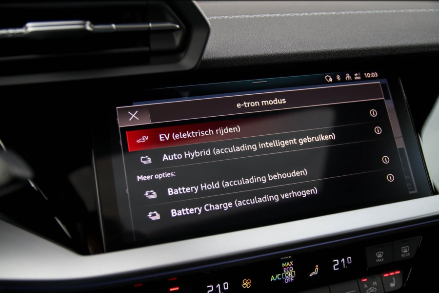 Audi A3 Sportback 40 TFSI e PHEV S Edition S-line 204pk S-Tronic! Panoramadak|Virtual Cockpit|Kuipstoelen elektrisch|Matrix|Black