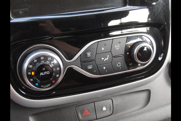 Renault Trafic 2.0 dCi 145 T30 L2H1 Comfort | Dubbele Cabine | Camera | Cruise Control | Leer | Trekhaak |
