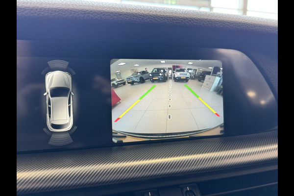 Alfa Romeo Stelvio 2.0T AWD 200pk Super│Veloce interieur│18'' velgen│PDC│Camera│Stoel-stuur verwarmbaar | Trekhaak