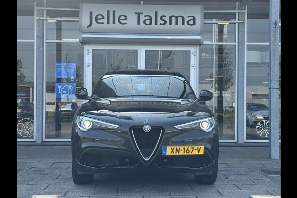 Alfa Romeo Stelvio 2.0T AWD 200pk Super│Veloce interieur│18'' velgen│PDC│Camera│Stoel-stuur verwarmbaar | Trekhaak