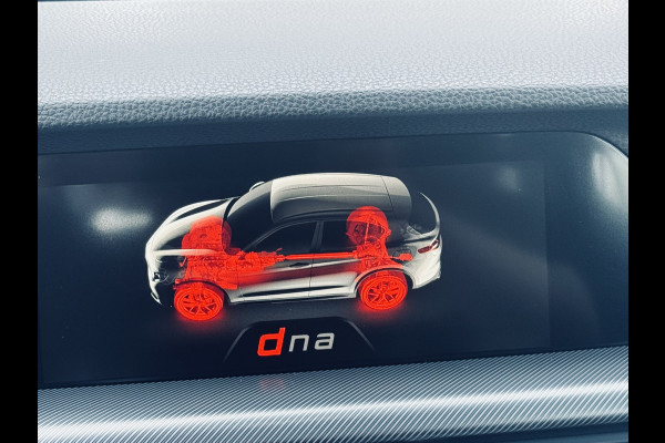 Alfa Romeo Stelvio 2.0T AWD 200pk Super│Veloce interieur│18'' velgen│PDC│Camera│Stoel-stuur verwarmbaar | Trekhaak