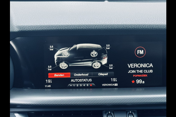 Alfa Romeo Stelvio 2.0T AWD 200pk Super│Veloce interieur│18'' velgen│PDC│Camera│Stoel-stuur verwarmbaar | Trekhaak