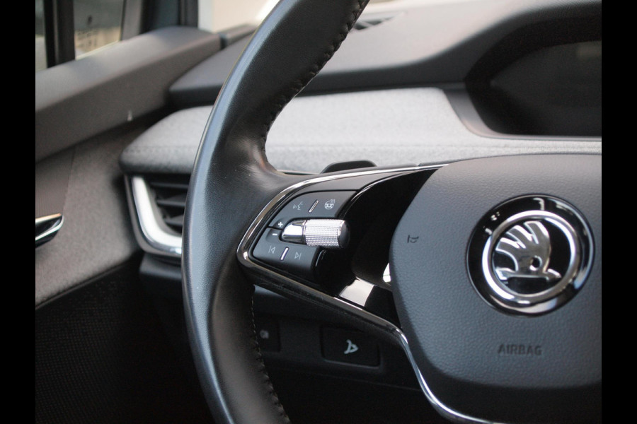 Škoda ENYAQ iV 80 | Camera | Trekhaak | Apple Carplay | Zware accu pakket |