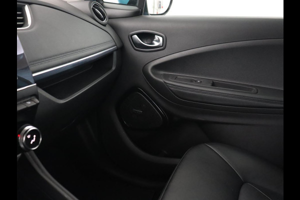 Renault ZOE R135 Edition One 52 kWh | Leder | Stoelverwarming | Camera | Warmtepomp | BOSE Sound | Carplay | Navigatie | Climate control