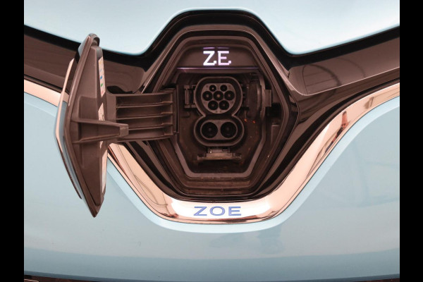 Renault ZOE R135 Edition One 52 kWh | Leder | Stoelverwarming | Camera | Warmtepomp | BOSE Sound | Carplay | Navigatie | Climate control