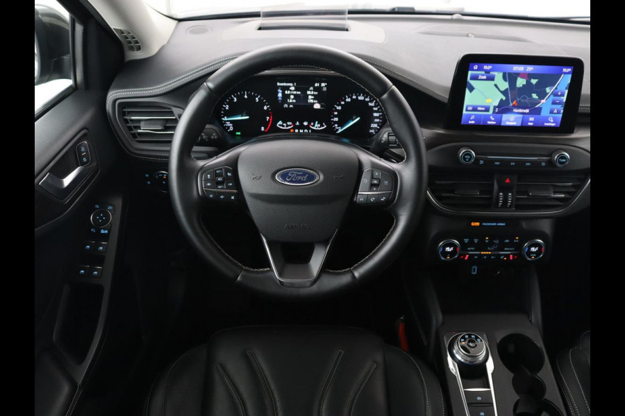 Ford Focus 1.5 EcoBoost Vignale | Leder | Head-Up | Stoel & stuurverwarming | Adaptive cruise | Park Assist | B&O Sound | Carplay | Dodehoek detectie | Full LED